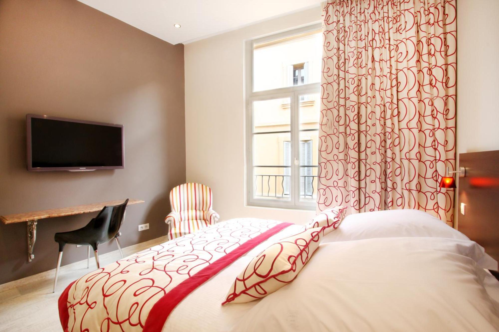 Hotel Les Deux Garcons 普罗旺斯地区艾克斯 外观 照片